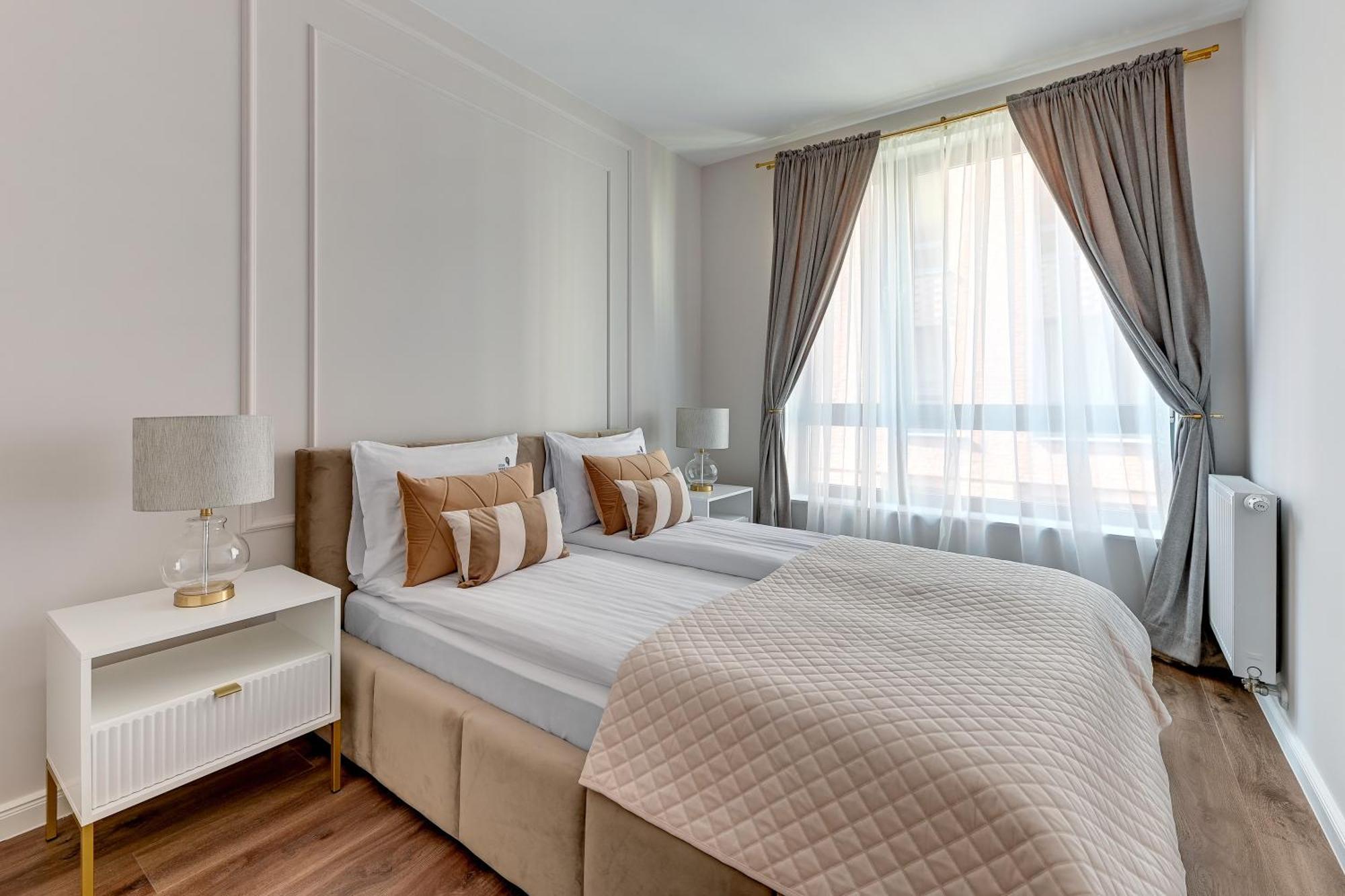Scala City Center Magic Apartments With Parking By Lion Apartments グダニスク エクステリア 写真