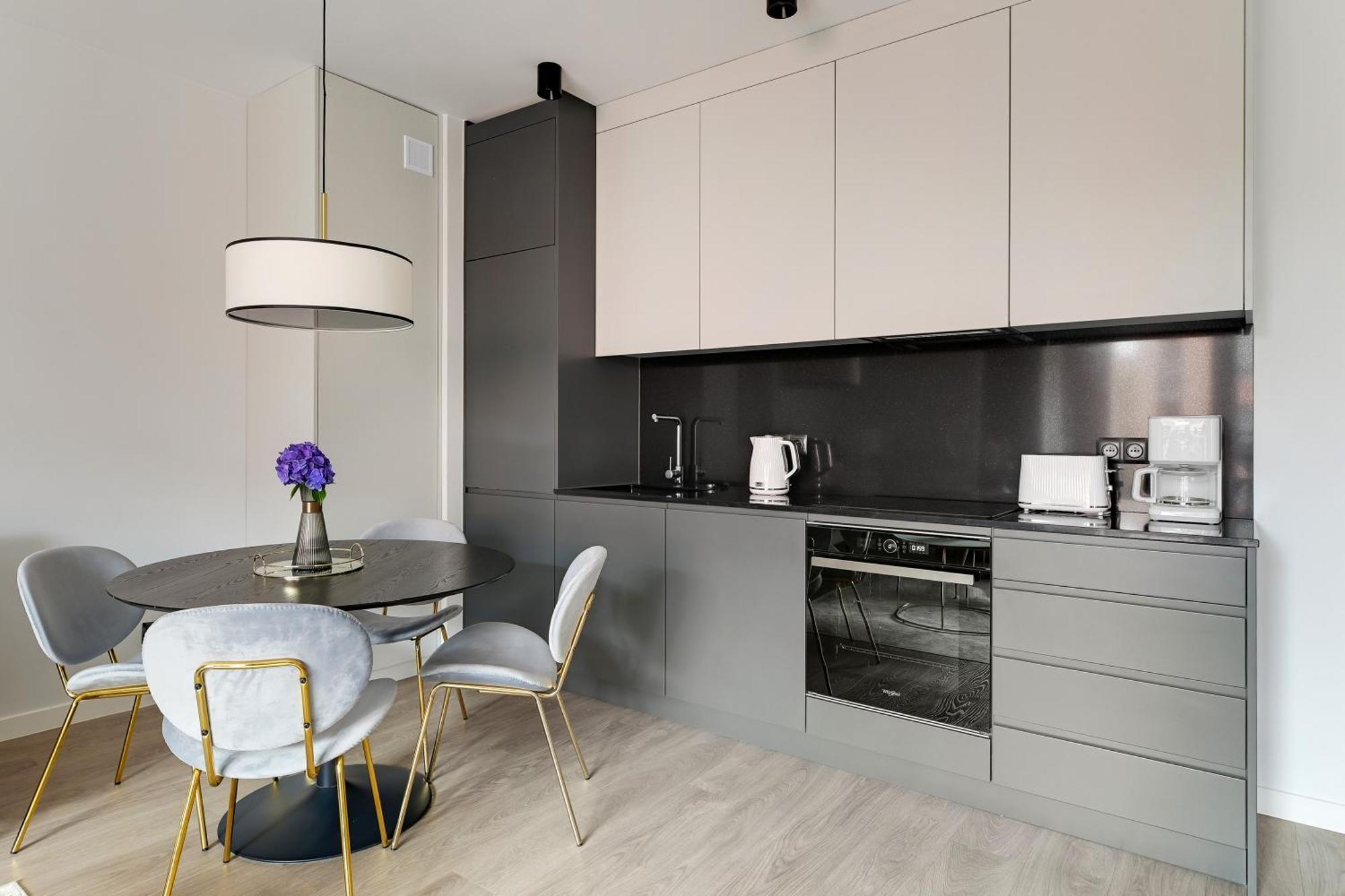 Scala City Center Magic Apartments With Parking By Lion Apartments グダニスク エクステリア 写真