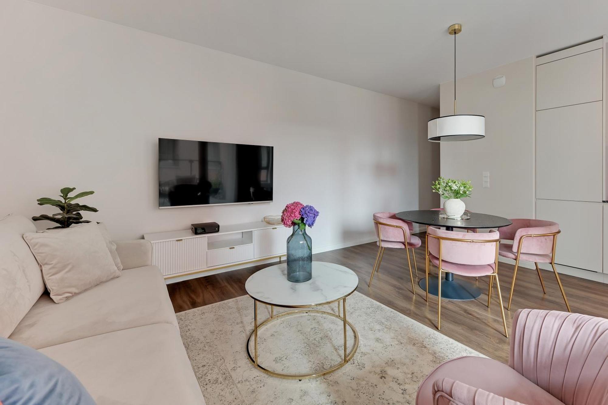 Scala City Center Magic Apartments With Parking By Lion Apartments グダニスク エクステリア 写真